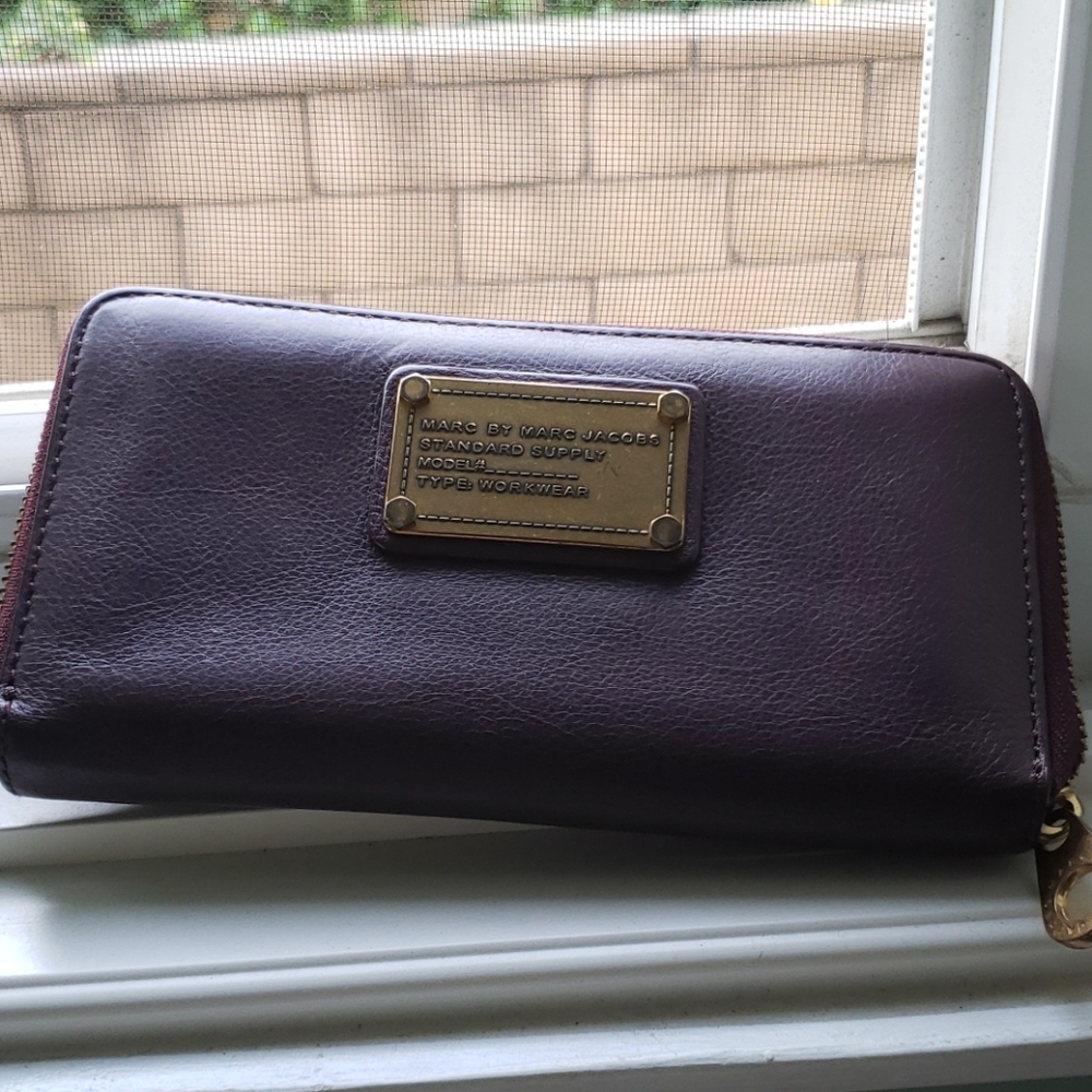 Marc jacobs wallet